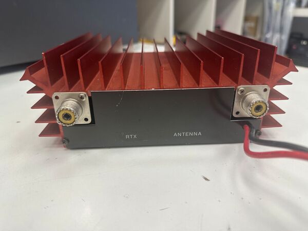 MAGNUM ME 300 T AMPLIFICATORE LINEARE 26-3' MHZ OTTIMO