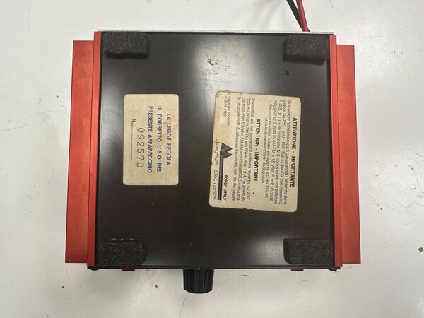 MAGNUM ME 300 T AMPLIFICATORE LINEARE 26-3' MHZ OTTIMO