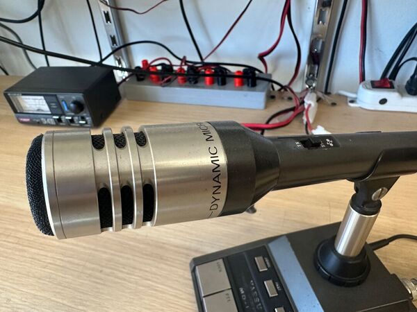 YAESU MD 1 MIKE BASE OTTIMO