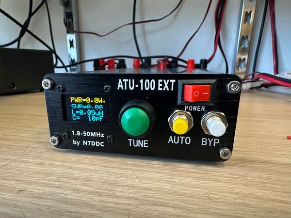 ATU-100 EXT 1,8-50 MHz ACCORDATRE AUTOMATICO ANTENNA  100W COME NUOVO CON IMBALLO
