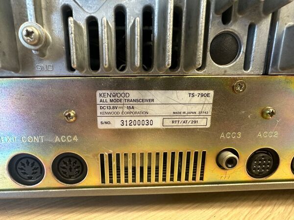 KENWOOD TS 790 TRIBANDA ALL MODE 144 430 1200 (FUNZIONANTE SOLO IN RX 1200) OTTIMO CON SUB TONI