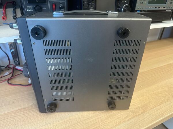KENWOOD TS 790 TRIBANDA ALL MODE 144 430 1200 (FUNZIONANTE SOLO IN RX 1200) OTTIMO CON SUB TONI