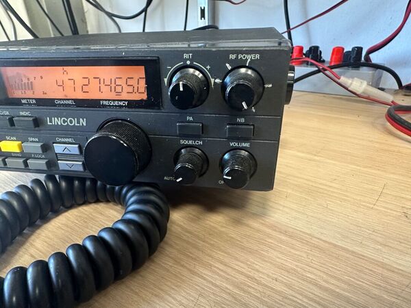 PRESIDENT LINCOLN CB HF ALL MODE 26 -30 MHZ OTTIMO