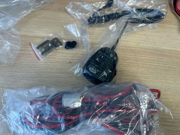 YAESU FT 710 AESS HF E 50 MHZ ALL MODE COME NUOVO 2025 GARANZIA CSY AND SON RESIDUA 4 ANNI CON IMBALLO