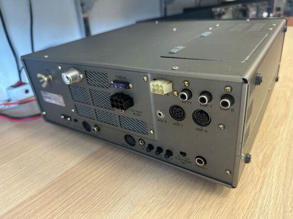 KENWOOD TS 850 S HF ALL MODE ACCORDAATORE AUTOMATICO INTERNO OTTIMO
