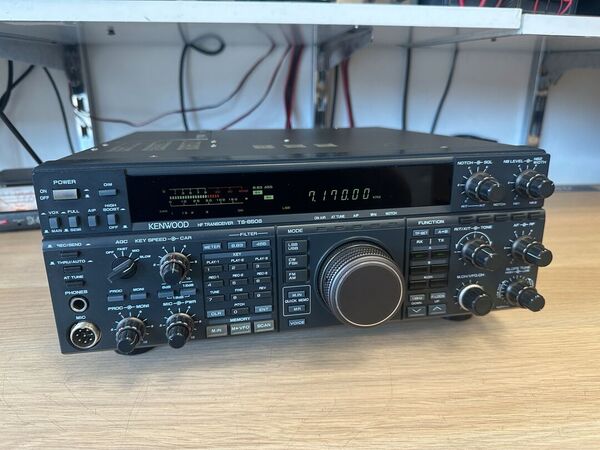 KENWOOD TS 850 S HF ALL MODE ACCORDAATORE AUTOMATICO INTERNO OTTIMO