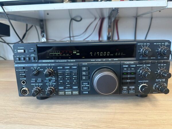 KENWOOD TS 850 S HF ALL MODE ACCORDAATORE AUTOMATICO INTERNO OTTIMO