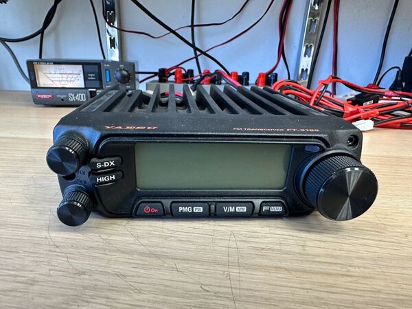YAESU - FT-3185E ASP - TRANSCEIVER VHF FM 85W COME NUOVO CON IMBALLO