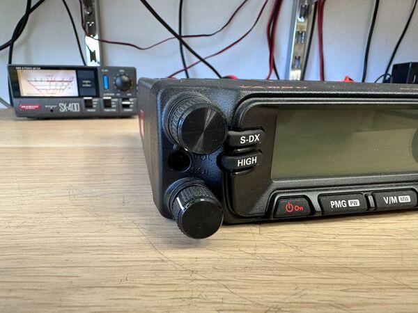 YAESU - FT-3185E ASP - TRANSCEIVER VHF FM 85W COME NUOVO CON IMBALLO