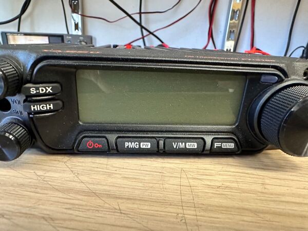 YAESU - FT-3185E ASP - TRANSCEIVER VHF FM 85W COME NUOVO CON IMBALLO