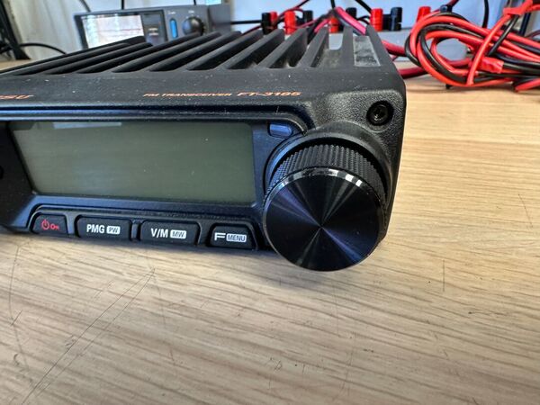 YAESU - FT-3185E ASP - TRANSCEIVER VHF FM 85W COME NUOVO CON IMBALLO
