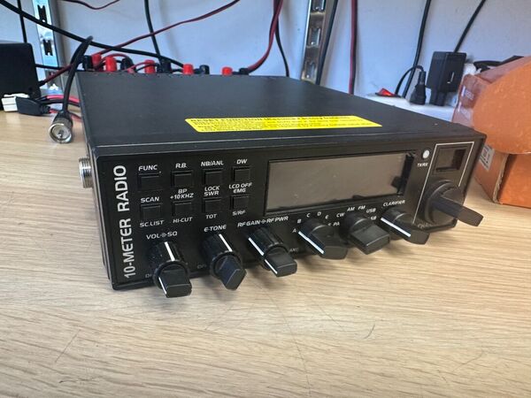 ANYTONE 5555 PLUS N CB HF ALL MODE OTTIMO CON IMBALLO