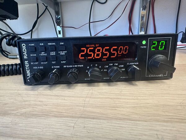 ANYTONE 5555 PLUS N CB HF ALL MODE OTTIMO CON IMBALLO