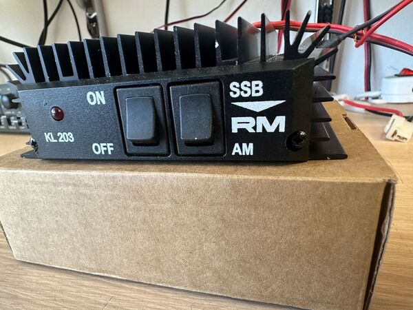 RM - KL203 - AMPLIFICATORE LINEARE 20-30 MHz 100W COME NUOVO