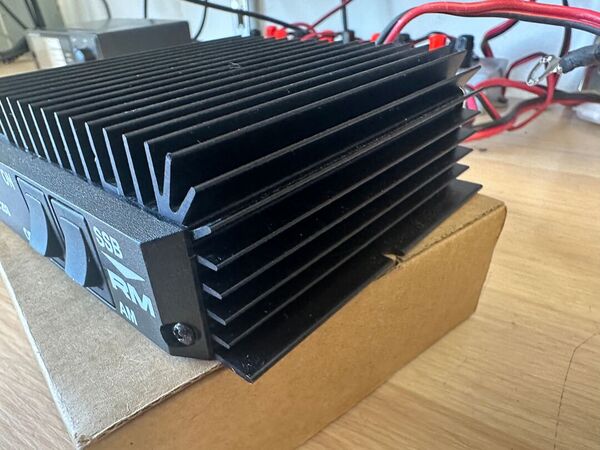 RM - KL203 - AMPLIFICATORE LINEARE 20-30 MHz 100W COME NUOVO