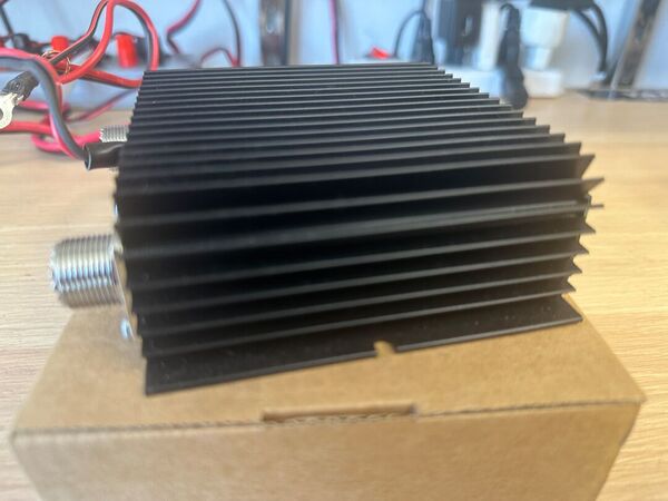 RM - KL203 - AMPLIFICATORE LINEARE 20-30 MHz 100W COME NUOVO