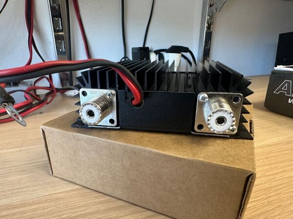 RM - KL203 - AMPLIFICATORE LINEARE 20-30 MHz 100W COME NUOVO