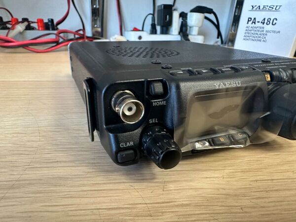 YAESU FT 817 ND QUADRIBANDA ALL MODE ULTIME SEIRE COME NUOVO CON ACCESSORI E IMBALLO GARANZIA CSY AND SON