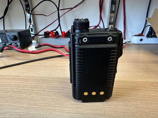 YAESU FT 70 DR/DE BIBANDA 144 430 PORTATILE ANALOGICO DIGITALE C4FM COME NUOVO DA DEMO IMBALLO E GARANZIA CSY AND SON UN ANNO