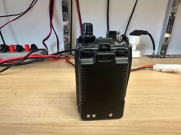 YAESU FT 5D PORTATILE BIBANDA ANALOGICO DIGITALE C4FM OTTIMO CON IMBALLO