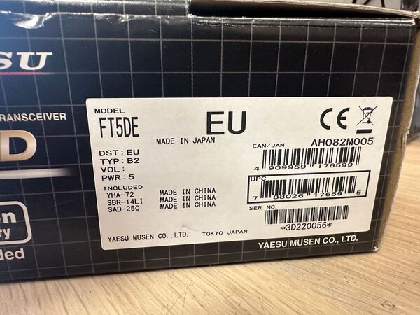 YAESU FT 5D PORTATILE BIBANDA ANALOGICO DIGITALE C4FM OTTIMO CON IMBALLO