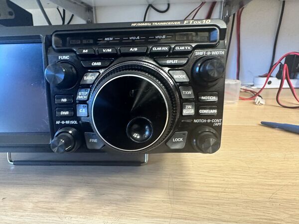 YAESU FT DX 10 HF E 50 MHZ ALL MODE OTTIMO CON IMBALLO