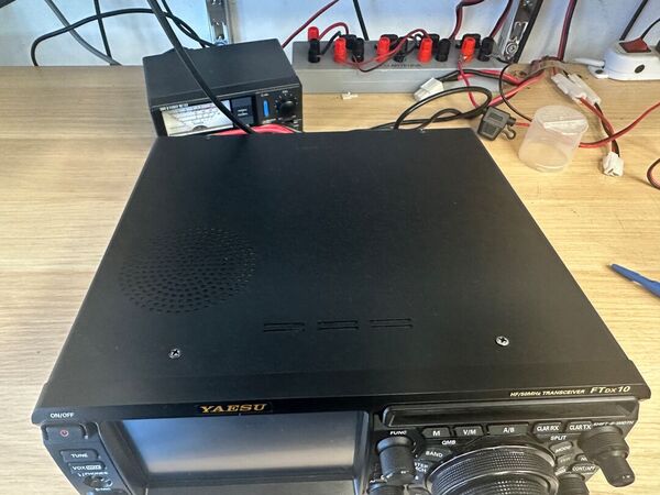 YAESU FT DX 10 HF E 50 MHZ ALL MODE OTTIMO CON IMBALLO