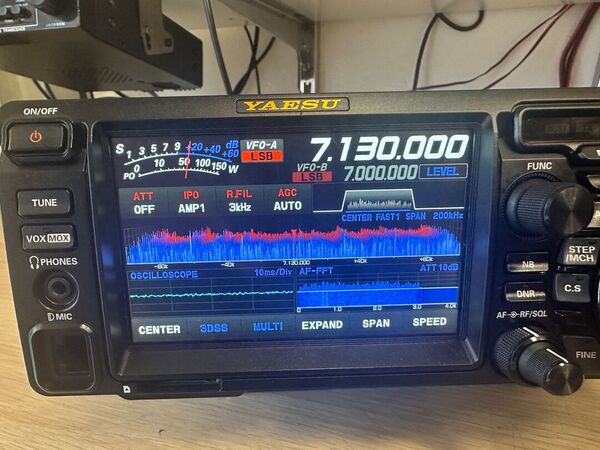 YAESU FT DX 10 HF E 50 MHZ ALL MODE OTTIMO CON IMBALLO