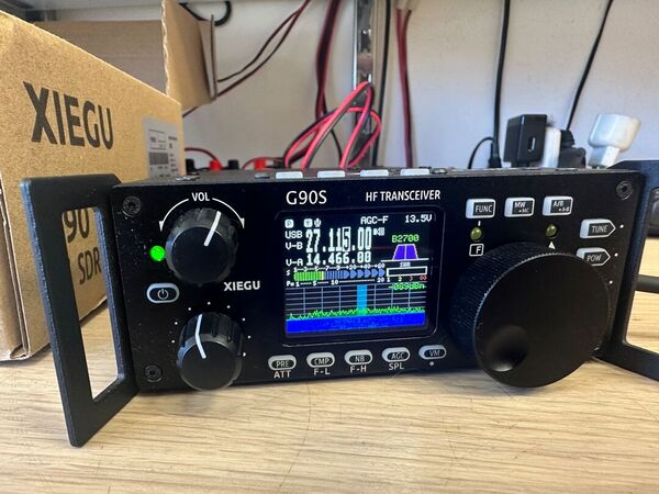 XIEGU G90S RICETRASMETTITORE HF 20 WATT SSB/CW/AM SDR COME NUOVO CON  H1 CAR MOUNTH E IMBALLO