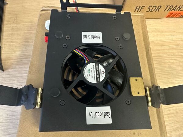 XIEGU G90S RICETRASMETTITORE HF 20 WATT SSB/CW/AM SDR COME NUOVO CON  H1 CAR MOUNTH E IMBALLO