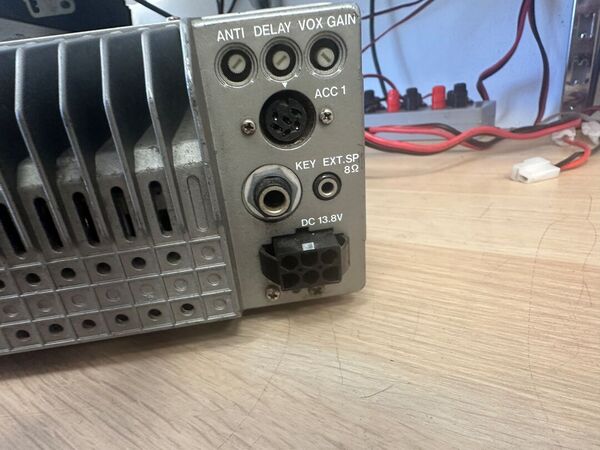 KENWOOD TS 440 S AT HF ALL MODE ACCORDATORE AUTOMATICO INTERNO E FILTRO CW OTTIMO