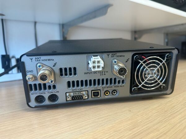 YAESU FT 991  QUADRIBANDA ALL MODE OTTIMO CON IMBALLO