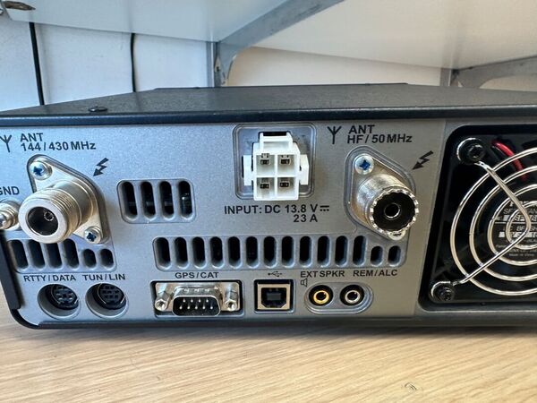 YAESU FT 991  QUADRIBANDA ALL MODE OTTIMO CON IMBALLO