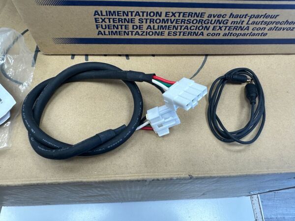 YAESU FT DX 101 MP HF E 50 MHZ ALL MODE 200 WATT COME NUOVO CON IMBALLI R FILTRO SSB