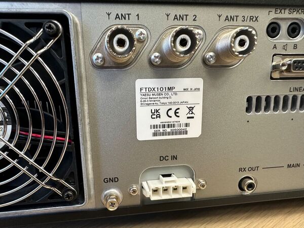 YAESU FT DX 101 MP HF E 50 MHZ ALL MODE 200 WATT COME NUOVO CON IMBALLI R FILTRO SSB