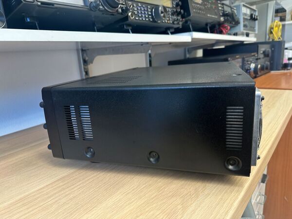 YAESU FT DX 101 MP HF E 50 MHZ ALL MODE 200 WATT COME NUOVO CON IMBALLI R FILTRO SSB
