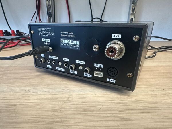 YAESU FRG 9600 RICEVITORE SCANNER DA 60 A 905 MHZ ALL MODE OTTIMO