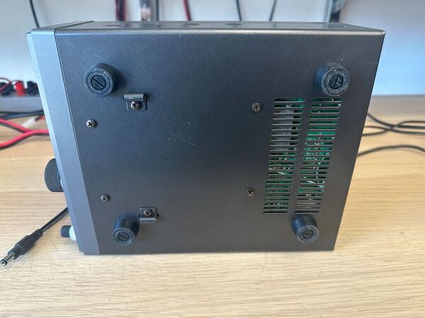 YAESU FRG 9600 RICEVITORE SCANNER DA 60 A 905 MHZ ALL MODE OTTIMO