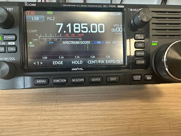 ICOM IC 705 QUADRIBANDA ALL MODE COME NUOVO CON IMBALLO