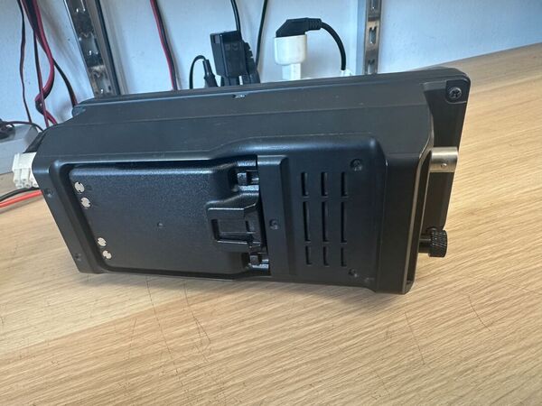 ICOM IC 705 QUADRIBANDA ALL MODE COME NUOVO CON IMBALLO