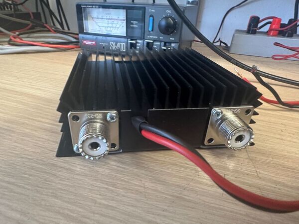 RM ITALY KL 203 LINEARE STATO SOLIDO DA 25 A  29,7  MHZ 100 WATT COME NUOVO CON IMBALLO