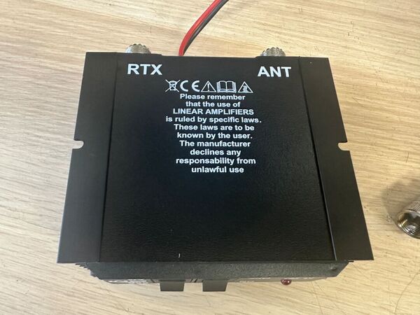 RM ITALY KL 203 LINEARE STATO SOLIDO DA 25 A  29,7  MHZ 100 WATT COME NUOVO CON IMBALLO