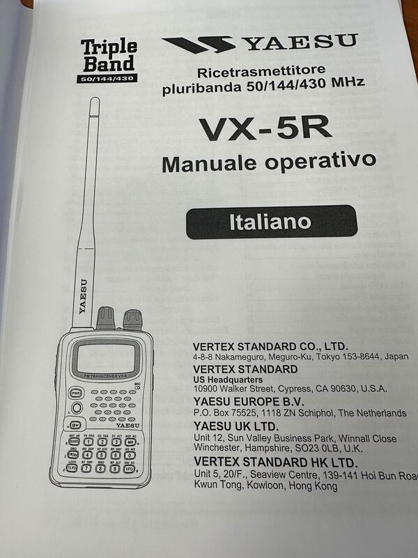 YAESU VX 5 TRIBANDA 144 430 50 MHZ PORTATILE OTTIMO BATTERIA NUOVA