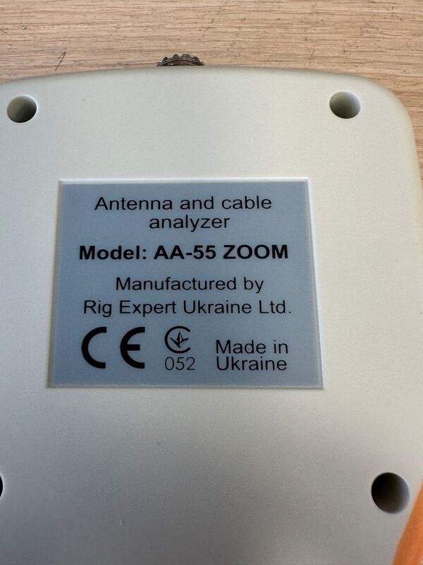 RIGEXPERT AA 55 ZOOM ANALIZZATORE DI ANTENNA DA 0 A 55 MHZ  A COLORI COME NUOVO  CON IMBALLO