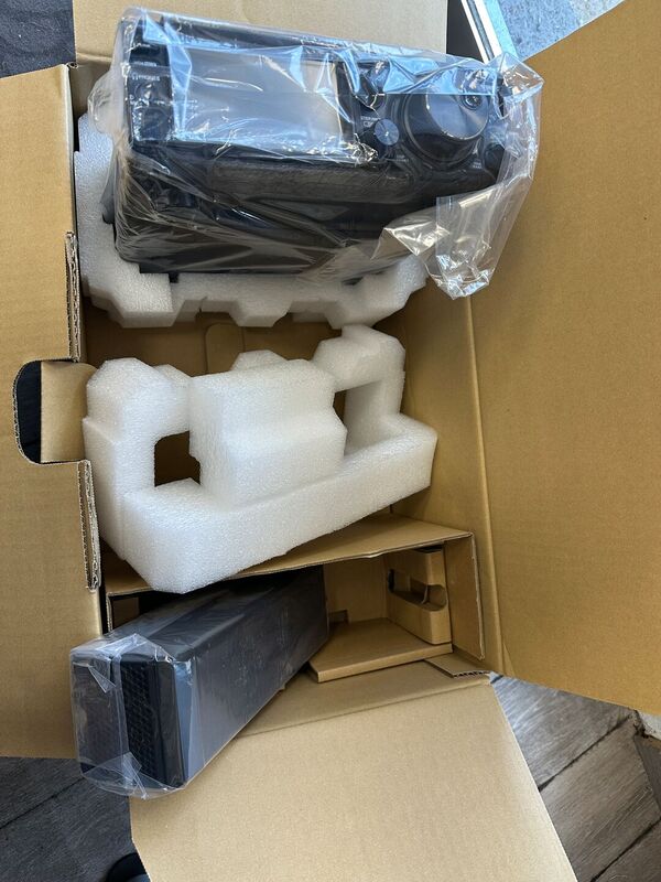 YAESU FT 710 AESS HF E 50 MHZ ALL MODE COME NUOVO SOLO PROVATO CON IMBALLO E GARANZIA CSY AND SON UN ANNO