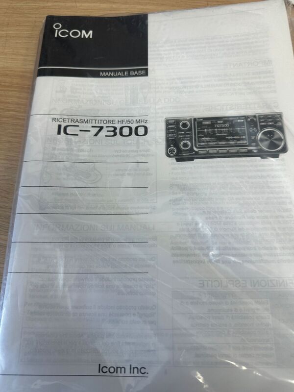 ICOM IC 7300 HF E 50 MHZ ALL MODE COME NUOVO LUGLIO 2025 GARANZIA RESIDUA OLTRE 4 ANNI ADVATEC ITALIA CON IMBALLO