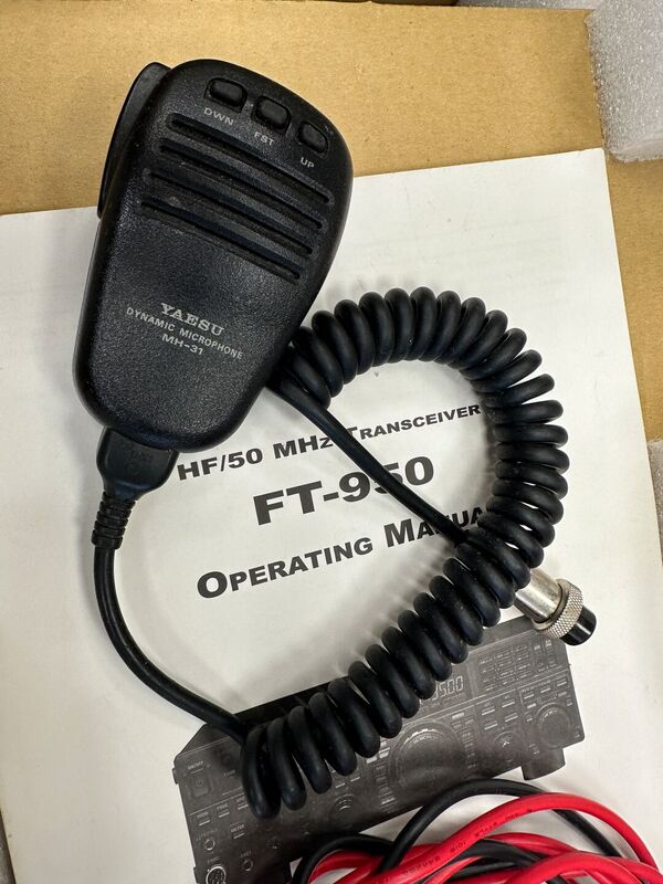 YAESU FT 950 HF E 50 MHZ ALL MODE OTTIMO CON IMBALLO