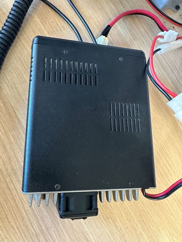 ICOM ID 5100 BIBANDA ANALOGICO DIGITALE D STAR OTTIMO CON SCHEDA BLUETOOTH  E IMBALLO