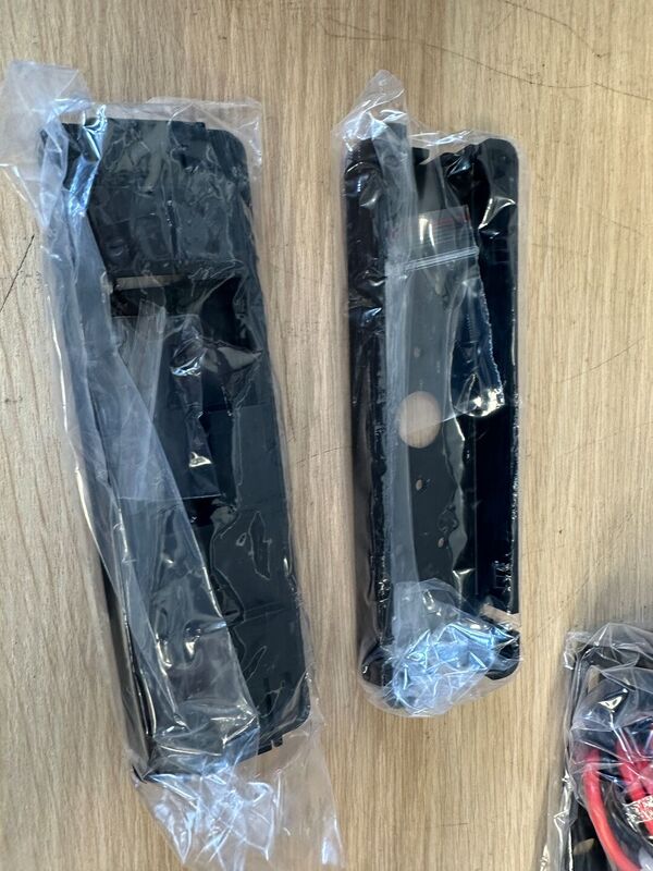 WOUXUN KG-UV980P QUADRIBANDA 26-29.995 MHz / 50-53.995MHz / 136-173.995MHz 400-470.995MHz  COME NUOVO DA DEMO CON IMBALLO