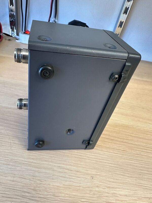 DAIWA CN 103L ROSWATTMETRO VHF UHF 200 WATT OTTIMO